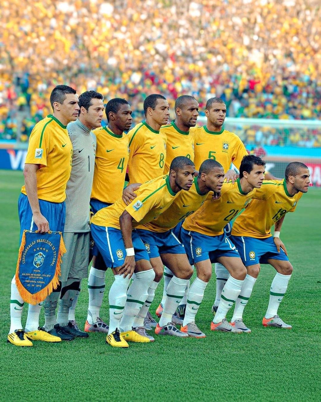 蝉联冠军的 蝉联冠军的