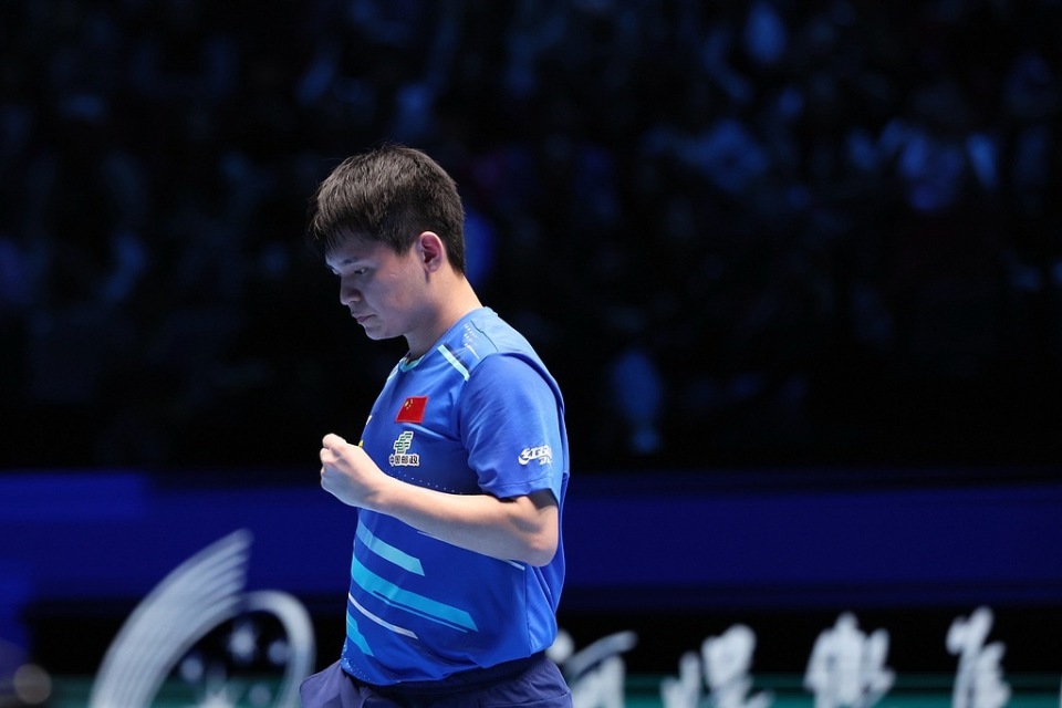 来的篮球发 来的篮球发