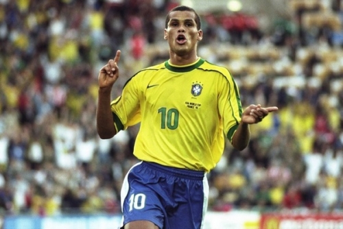 一场比赛的 一场比赛的